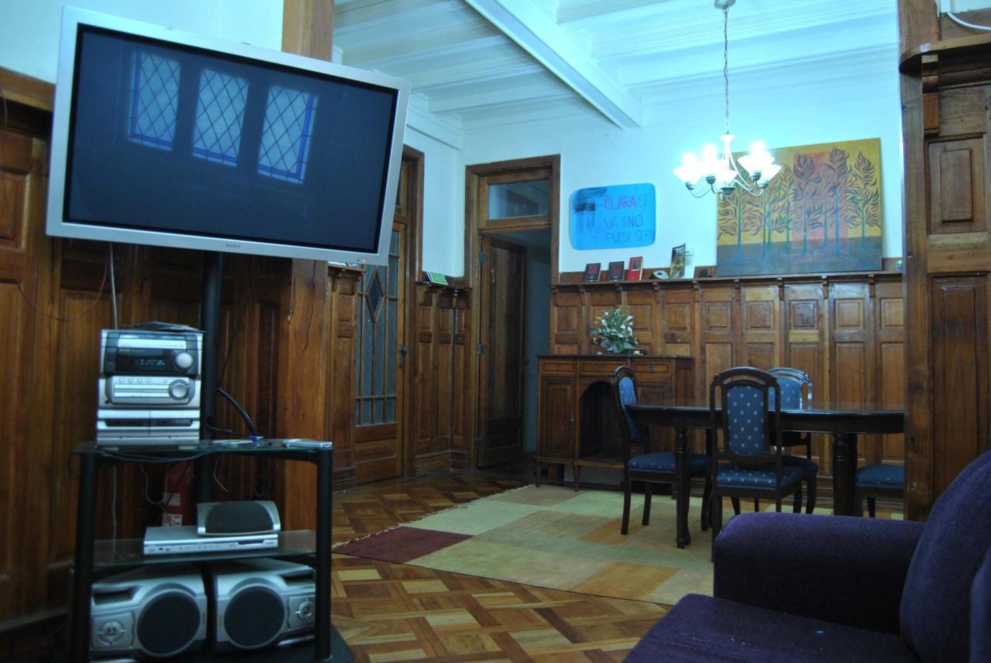 Student'S Housing Republica Apartment Santiago Exterior photo